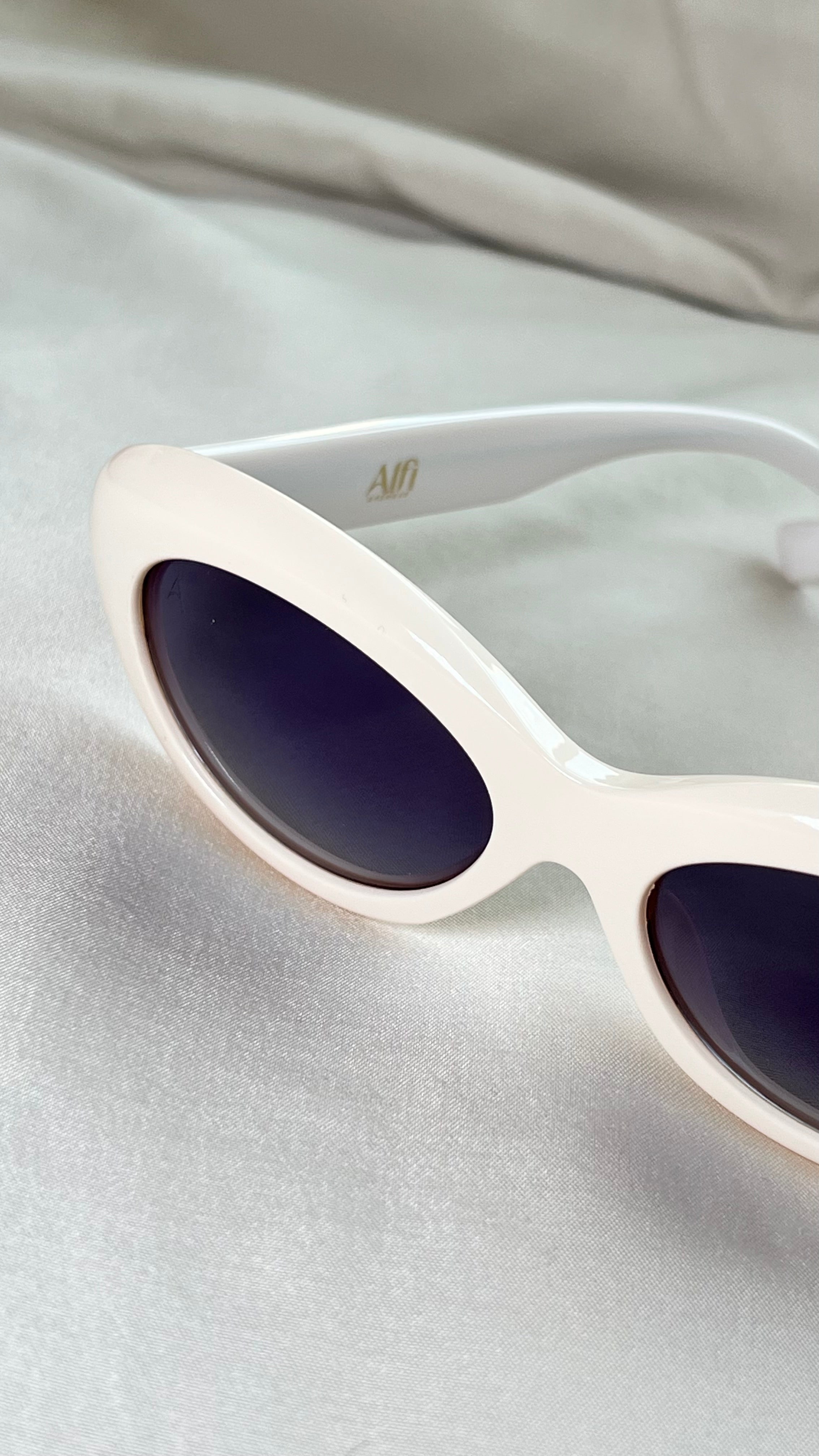 Aura Sunglasses