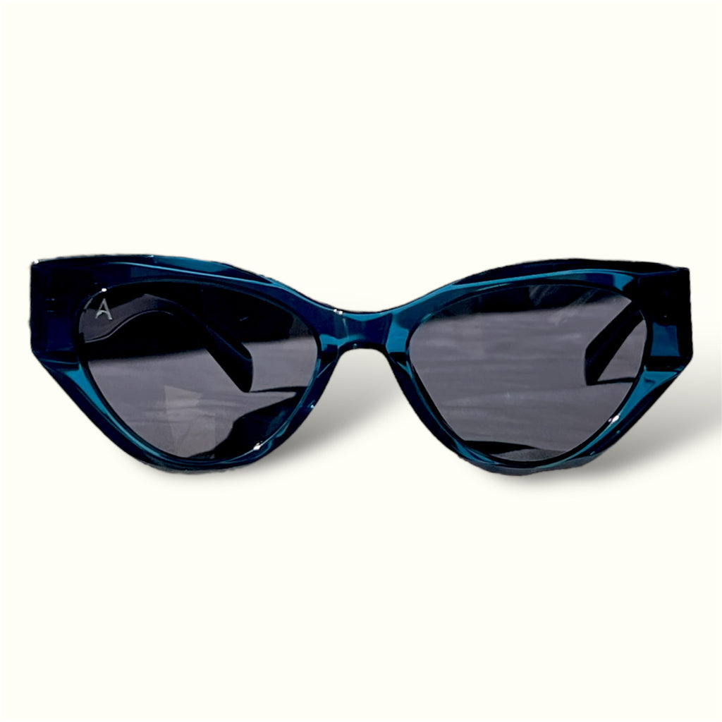 Socialite cat-eye Sunglases