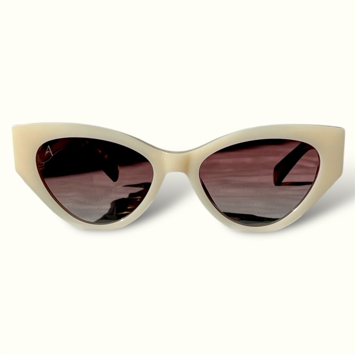 Socialite cat-eye Sunglases